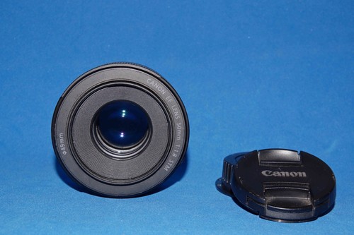 Canon 1 8 stm - f,